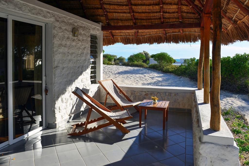 Salary Bay Hotel Tsifota Exterior photo